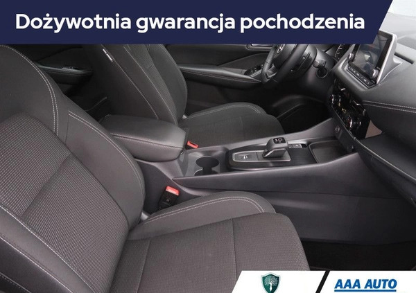 Nissan Qashqai cena 112001 przebieg: 29901, rok produkcji 2022 z Sieradz małe 254